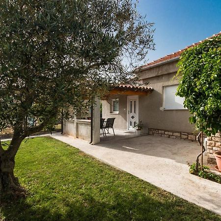 Holiday Apartment Near The Beach Fažana Buitenkant foto