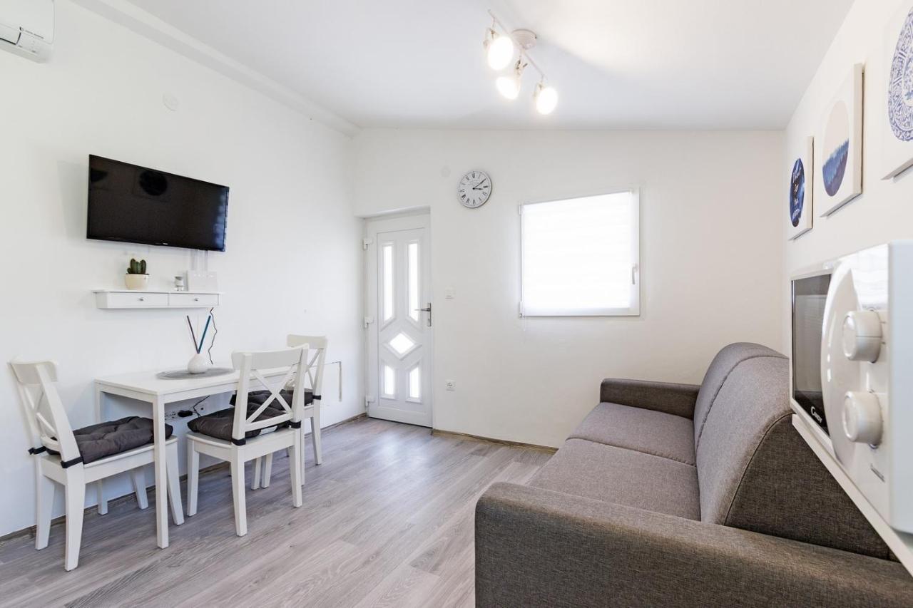 Holiday Apartment Near The Beach Fažana Buitenkant foto