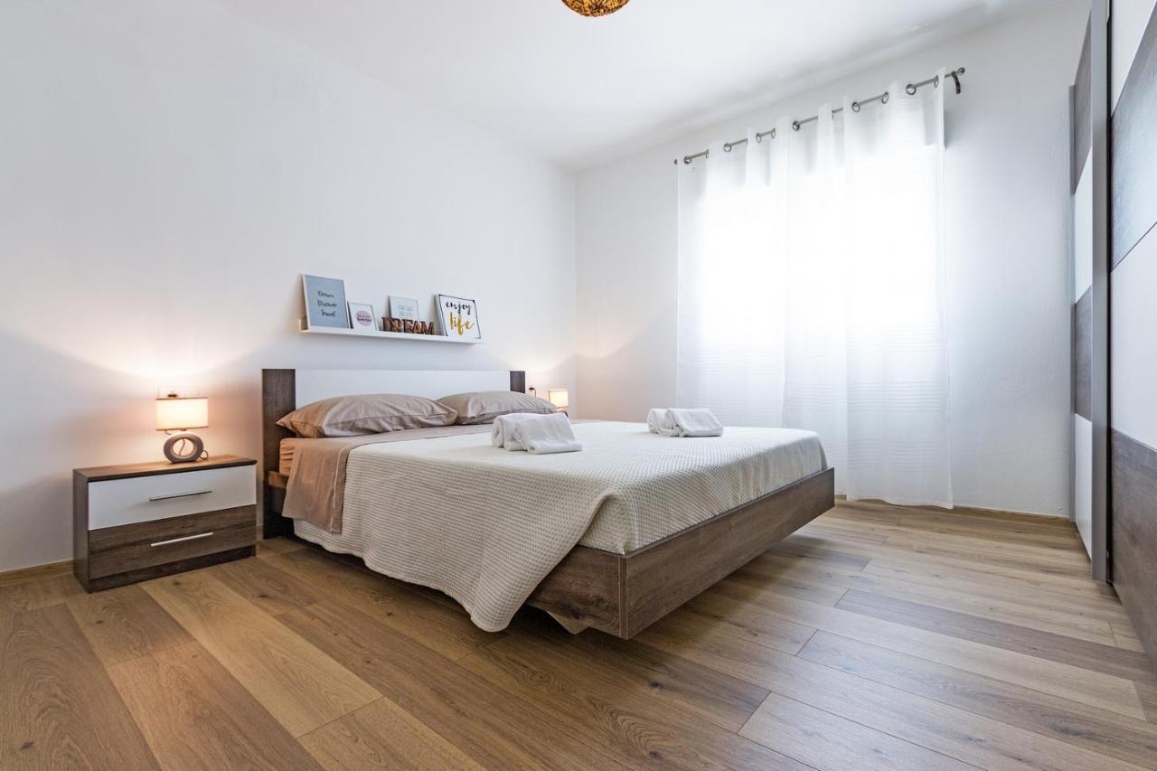 Holiday Apartment Near The Beach Fažana Buitenkant foto